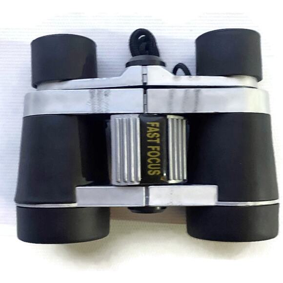 Stadium Pack Stainless Steel Flask and Binoculars With Canvas Carrying Case - Picture 7 of 11